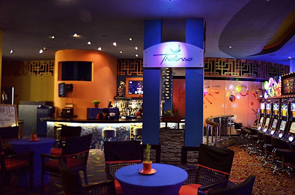 Thunderbird Resorts - Poro Point San Fernando City  Zewnętrze zdjęcie